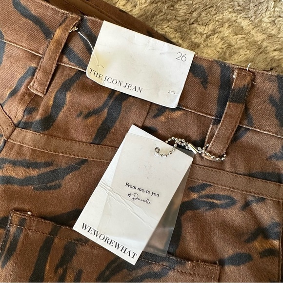 NWT WeWoreWhat The Icon Jeans Zebra High Waisted - Picture 7 of 8